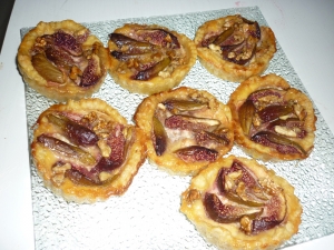 Tartelettes aux Pommes, Figues, Noix - image 4