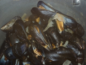 Moules Marinière - image 1