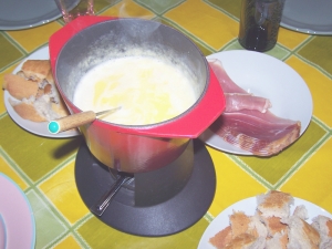 Fondue Savoyarde - image 1