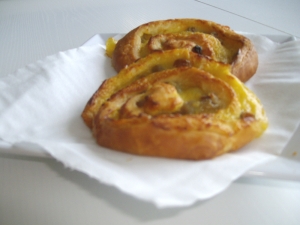 Pain aux Raisins - image 2