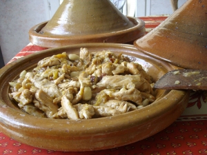 Tagine de Poulet aux Mirabelles de Lorraine - image 1