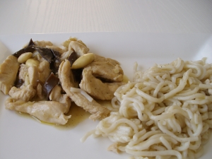 Poulet aux Amandes - image 1