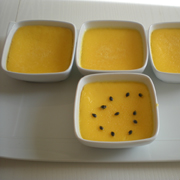 Crème Brûlée aux Fruits de la Passion