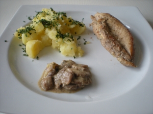 Blanc de Poulet aux Pommes de Terre et aux Champignons - image 3