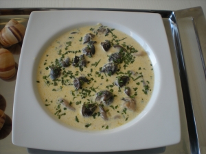 Velouté d'Escargots au vin de Savoie - image 5