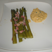 Asperges, Lardons, Oeufs Brouillés à la Truffe