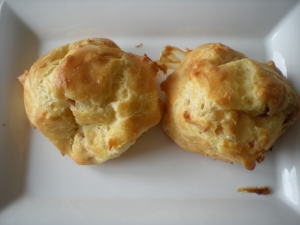 Choux au Fromage et Jambon Cru - image 1