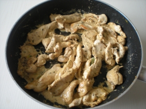 Aiguillettes de Poulet et Linguines de Courgette - image 1