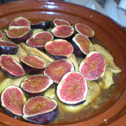 Tagine de Poulet aux Figues Violettes