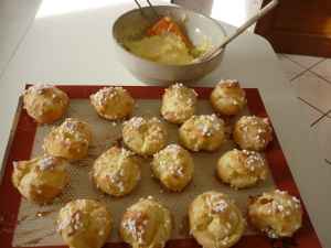 Chouquettes garnies de Crème Pâtissière - image 2