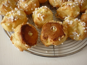 Chouquettes garnies de Crème Pâtissière - image 4