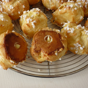 Chouquettes garnies de Crème Pâtissière