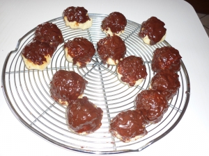 Boules à la Noix de Coco sous Chocolat - image 1