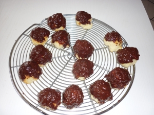 Boules à la Noix de Coco sous Chocolat - image 3