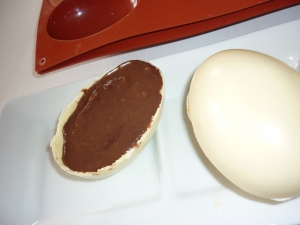 Oeufs de Pâques au Chocolat Blanc Fourré - image 2