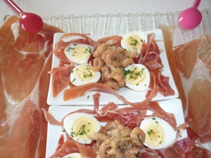 Crevettes Grises, Oeufs de Caille, Jambon Serrano - image 1