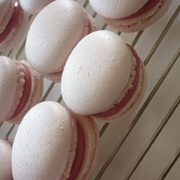 Macarons aux Framboises