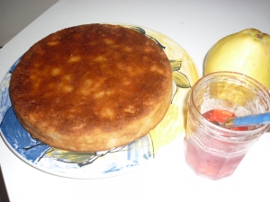 Gâteau aux Coings et Noix de Grenoble - image 1