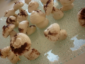 Champignons en Meringue Suisse - image 3