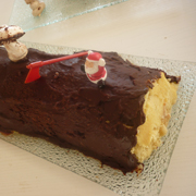 Bûche Glacée à la Mousse de Marrons