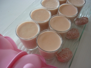 Panna Cotta Rose au Biscuit "Hello Kitty" - image 3