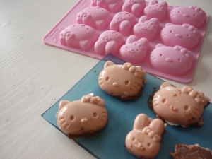 Hello Kitty en Chocolat et sa Ganache - image 4