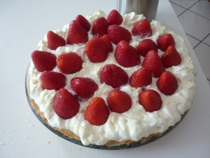 Tarte à la Rhubarbe + Fraises - image 1