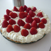 Tarte à la Rhubarbe + Fraises