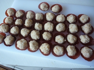 Boulettes à la Poire, aux Kakis et Noix de Coco - image 2