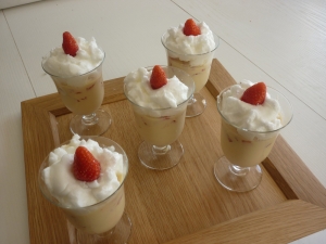 Verrines "Iles Flottantes aux Fraises" - image 2