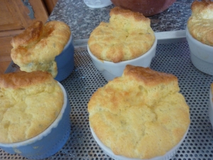 Soufflés au Saint Marcellin et Noix de Grenoble - image 4