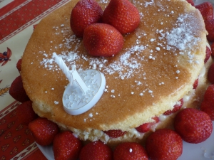 Biscuit de Savoie aux Fraises - image 4