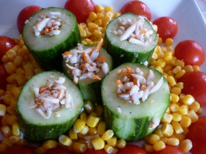 Salade de Maïs-Tomates Cerises- Concombre-Surimi - image 1