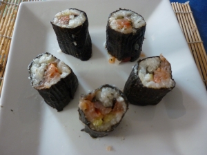 Makis-Sushis au Saumon Fumé - image 1