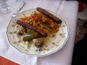 Couscous Boeuf, Merguez et Boulettes - image 1